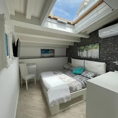 Merlo Homes Apartment